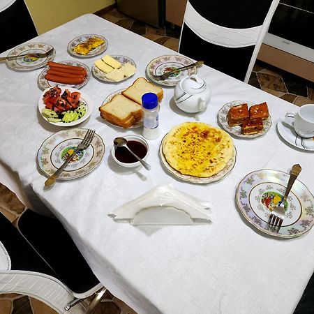 Lilia Guesthouse Sighnaghi Zewnętrze zdjęcie